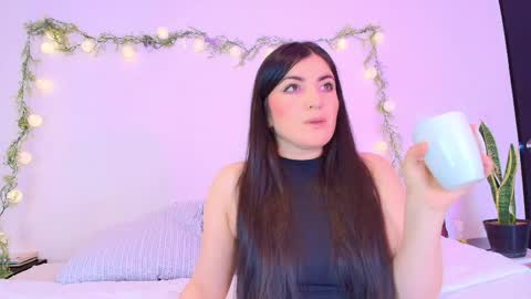 Amara Vega  online show from 04.07.26