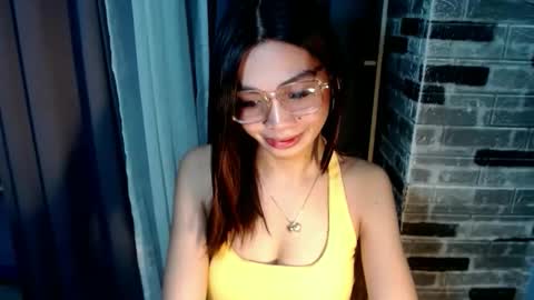 BELLA online show from 03.10.26