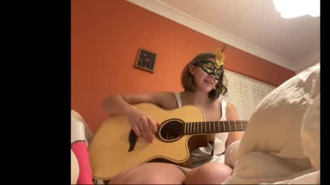 Snapshot of amaraelise chatting on 01.27.25 Amara Elise online show from 01.27.25