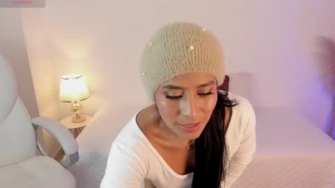 Amara online show from 02.19.25