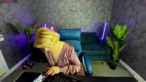 Sofia online show from 11.05.25