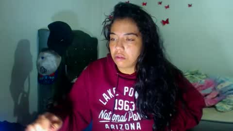 Snapshot of amararoberts08 chatting on 12.01.25 Amara Julia online show from 12.01.25