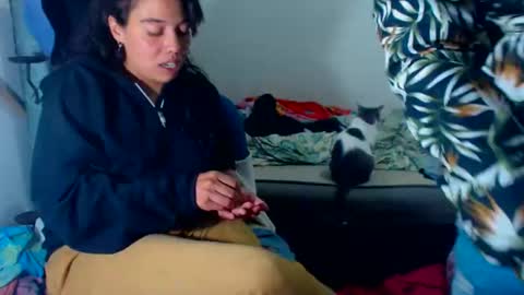 Snapshot of amararoberts08 chatting on 12.17.25 Amara Julia online show from 12.17.25