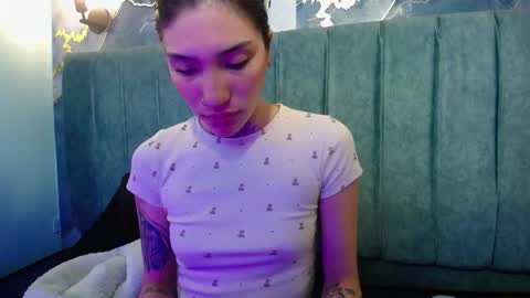 Amare Sole online show from 10.19.25