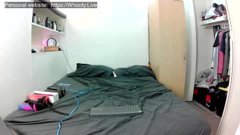 Kissra online show from 09.09.25