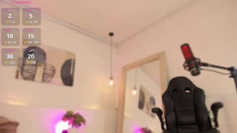  A M A T I S T A   online show from 02.10.25