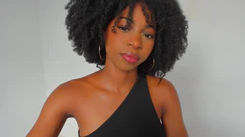 Snapshot of amatiistur chatting on 12.10.24 Tammy online show from 12.10.24