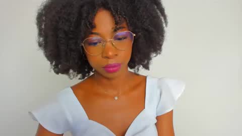 Snapshot of amatiistur chatting on 12.20.24 Tammy online show from 12.20.24