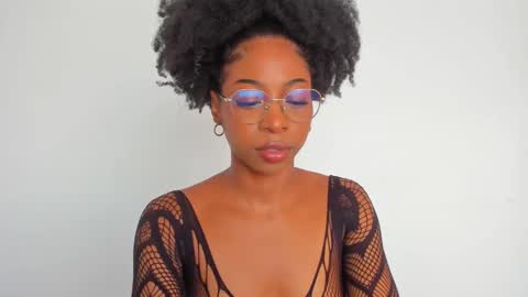 Snapshot of amatiistur chatting on 01.26.25 Tammy online show from 01.26.25