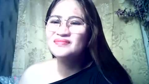 amazing angel online show from 11.23.25