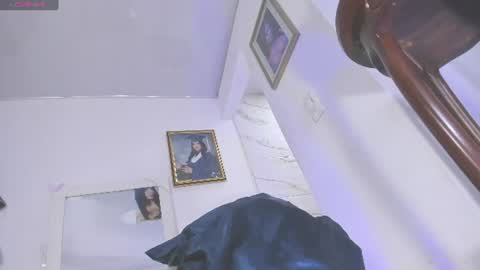 Vivi online show from 08.08.26