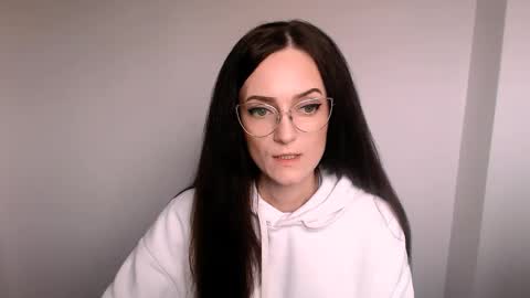 Izza online show from 11.11.25