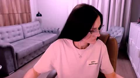 Izza online show from 03.25.26