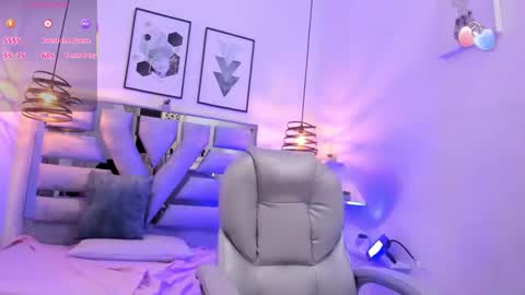 Snapshot of ambar_cullen chatting on 10.13.25 ambar_cullen online show from 10.13.25