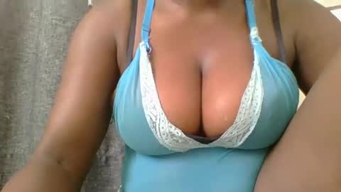 Mia online show from 01.13.25