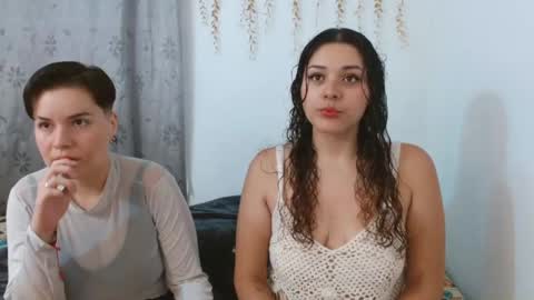 Snapshot of ambarandvalery chatting on 10.05.25 AmbarAndValery online show from 10.05.25