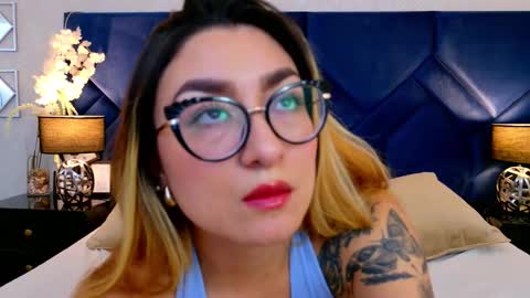 AmbarSantany  online show from 11.13.25