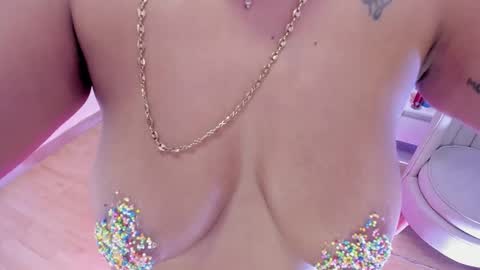 Snapshot of amber__ferrera chatting on 01.14.26 amber ferrera online show from 01.14.26