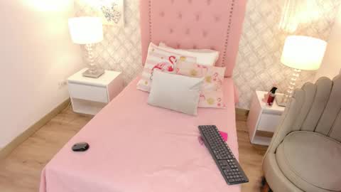 Snapshot of amber__ferrera chatting on 02.17.26 amber ferrera online show from 02.17.26