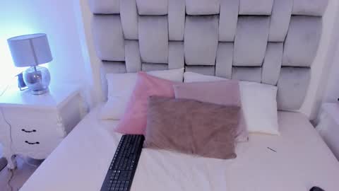 Snapshot of amber__ferrera chatting on 03.25.26 amber ferrera online show from 03.25.26