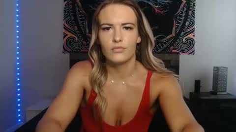 Amber online show from 11.22.25