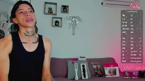 Snapshot of amber_adams_ chatting on 01.06.26 Amber online show from 01.06.26