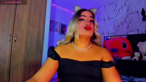 Amber sofia  pitter online show from 08.07.26