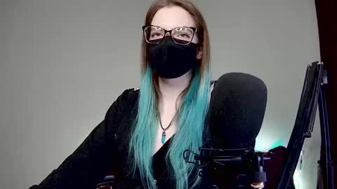 Snapshot of amber_candyfloss chatting on 01.31.25 Amber non-nude model online show from 01.31.25