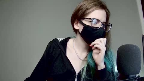 Snapshot of amber_candyfloss chatting on 02.24.25 Amber non-nude model online show from 02.24.25