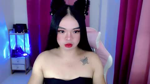 Snapshot of amber_fuck chatting on 10.21.25 Amber online show from 10.21.25