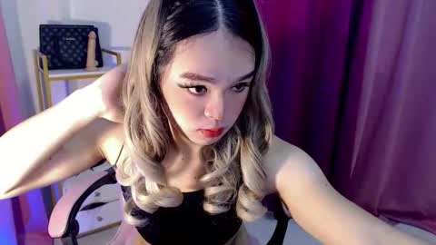 Snapshot of amber_fuck chatting on 11.16.25 Amber online show from 11.16.25