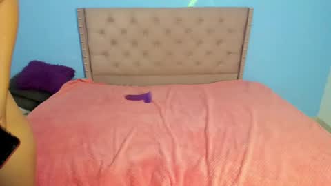 amber_hot70 online show from 12.09.24