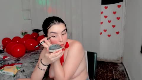 Snapshot of amber_landy1 chatting on 02.16.25 amber online show from 02.16.25