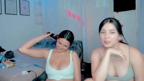 Snapshot of amber_landy1 chatting on 03.10.25 amber online show from 03.10.25