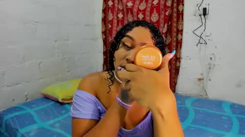 Snapshot of amber_lee20 chatting on 01.16.26 LUISA online show from 01.16.26