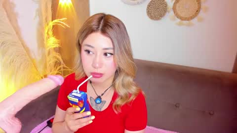 amber_palmer online show from 05.03.26