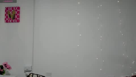 Snapshot of amber_rose23 chatting on 12.02.25 Michell online show from 12.02.25