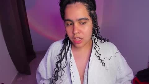 Snapshot of amber_smith20 chatting on 11.23.25 find me here --- online show from 11.23.25