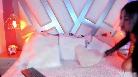 Snapshot of amber_villalobos chatting on 03.04.25 Tell me Amber online show from 03.04.25