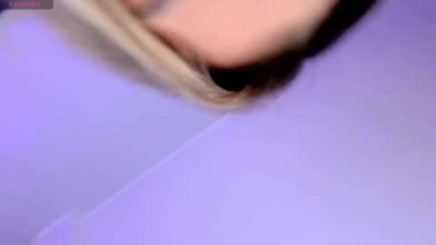 amberalena online show from 02.17.25