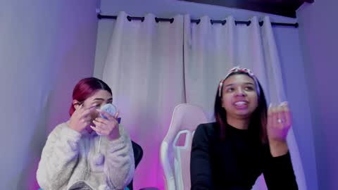 Amber Baker  online show from 01.29.25