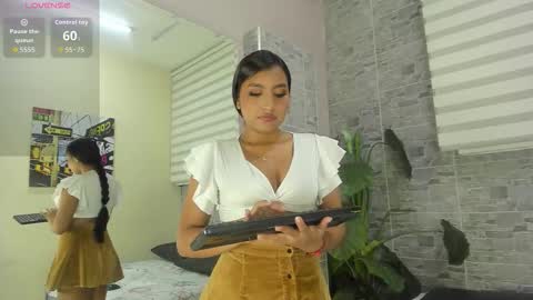 amberblazze online show from 10.17.25