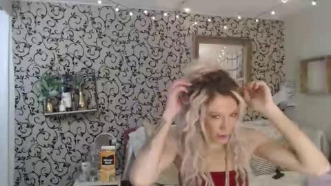 Kaligirll online show from 02.15.26