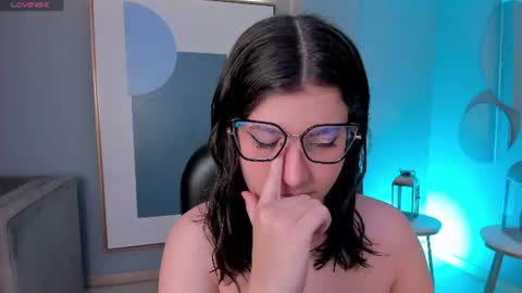 Snapshot of amberfarrell chatting on 07.19.26 Amber online show from 07.19.26