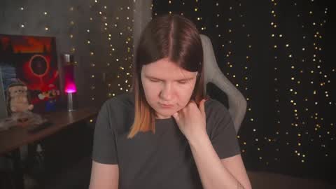 Snapshot of amberlyyy chatting on 11.03.25 my name is Sonya but you can call me your favorite girl 3 online show from 11.03.25