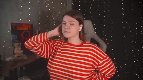 Snapshot of amberlyyy chatting on 11.16.25 my name is Sonya but you can call me your favorite girl 3 online show from 11.16.25