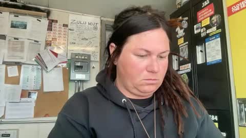 ambermoss7 online show from 04.21.26