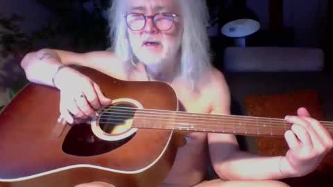 Snapshot of amberr11 chatting on 02.13.25 Amberr11 online show from 02.13.25