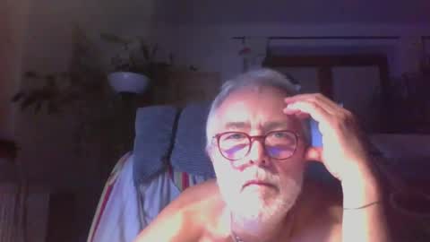 Snapshot of amberr11 chatting on 09.17.25 Amberr11 online show from 09.17.25