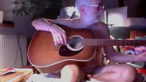 Snapshot of amberr11 chatting on 09.23.25 Amberr11 online show from 09.23.25